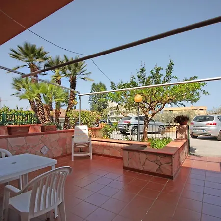 Villa Santa Lucia Con Patio E Giardino By Wonderful Italy Cefalù