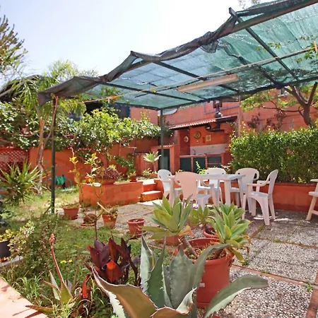 ヴィラ Santa Lucia Con Patio E Giardino By Wonderful Italy チェファル