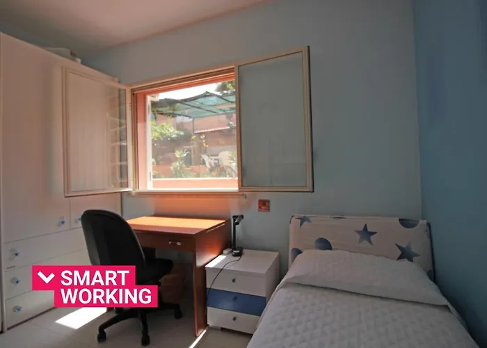 Santa Lucia Con Patio E Giardino By Wonderful Italy Villa